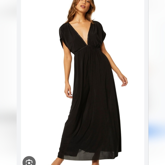 Dresses & Skirts - Misa Antigone Maxi Dress